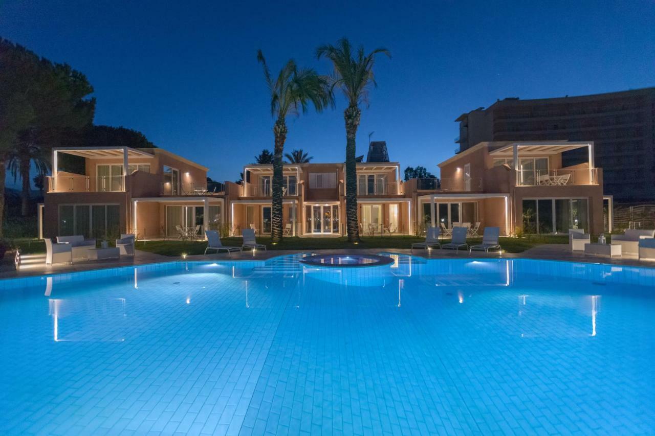 Residence Delfino, Portorosa Furnari Exterior foto